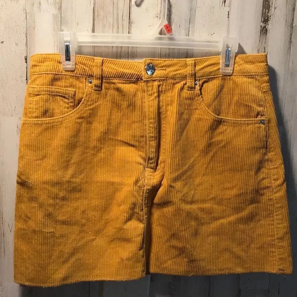 Brownish gold corduroy skirt From forever 21 Los Angeles sizeโlargeโ๏ฟผ